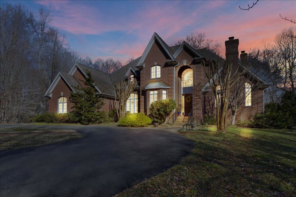 1710 S Plantation Dr-1